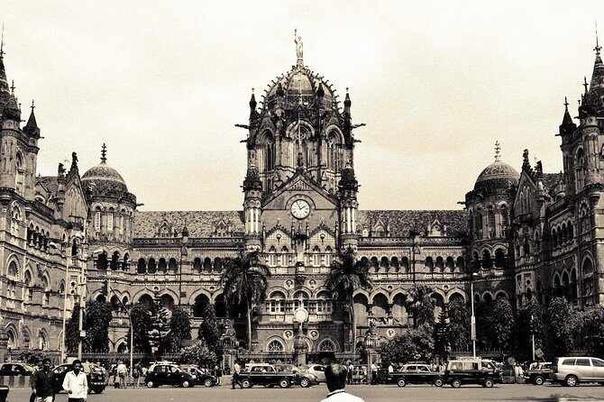 Affordable transfer from Mumbai Airport to Pune - Timing Tips for a 4–5 Hour Intercity Drive