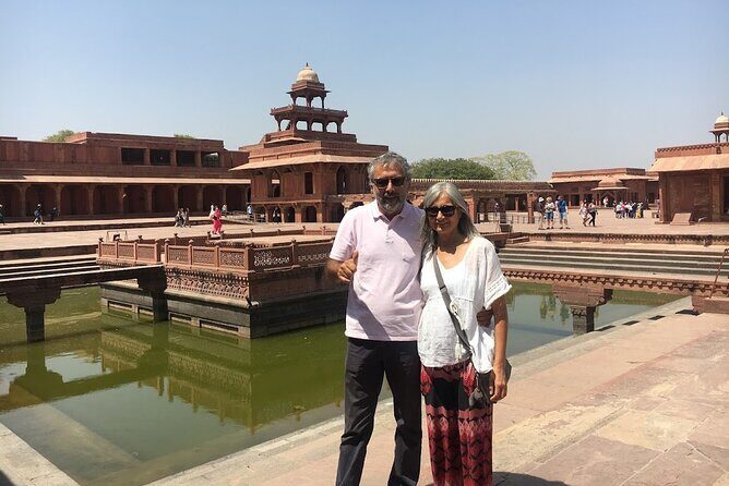 All Inclusive Taj Mahal Tour From Mumbai - Agra Shopping Time: Art Gallery Stops Without the Pressure