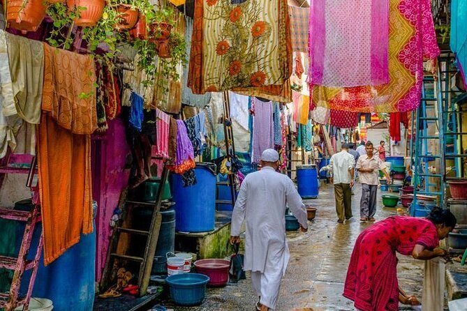 Best Mumbai Private Dhobi Ghat Laundry & Slum Tour with Pickup - Price and value: what $43.60 buys you in a short private outing