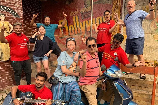 Bollywood For All Group Half Day Tour Without Transport - Bollywood Mini Museum: Try on Movie Costumes and Play Dress Up