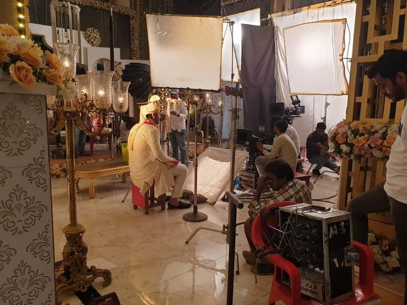 Bollywood Sightseeing and Celebrity Home Tour by Private Car - Star house stops: celebrity-address curiosity without the pressure