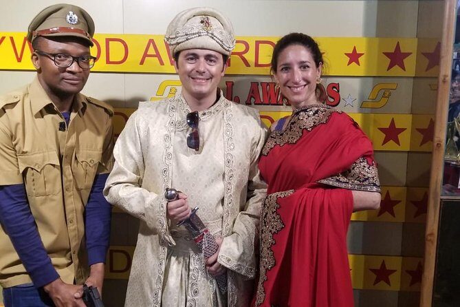 Bollywood Studio Tour Inclusive of Guide and Transport - Bollywood Café Break: Food Is Not Included