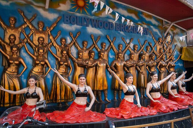 Bollywood Tour - Live Bollywood Dance Show—and a Chance to Join In
