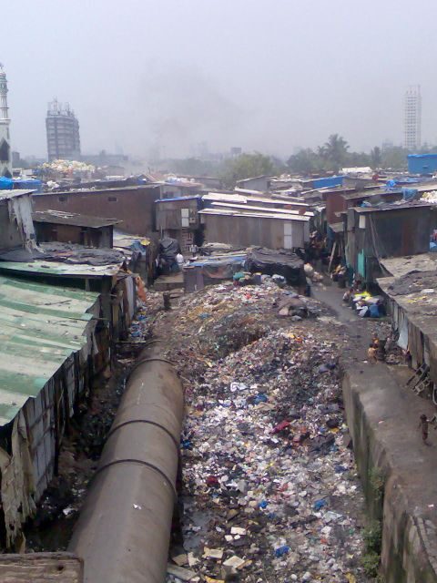 Bollywood tour with Slum Tour & Dance show - Passing Bollywood stars’ homes from the road: brief, but fun
