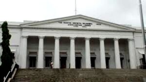 Combo of City and Bollywood Tour - Victoria Terminus and the heritage district stops that anchor the story