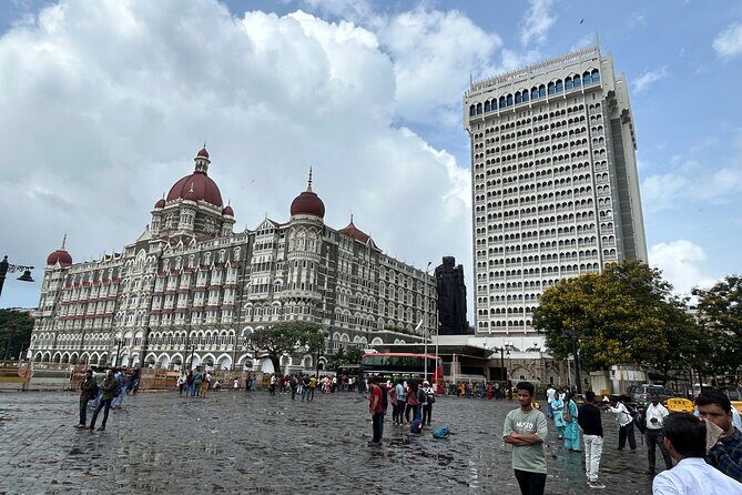 Cruise to Mumbai Historical Tour - Pickup, mobile ticket, and the real-world flow of the day