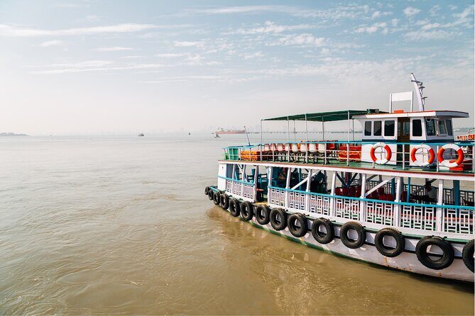 Delightful Elephanta Caves Excursion Mumbai (Guided Half Day Sightseeing Tour) - Elephanta Caves: What you’re really seeing in 4 hours