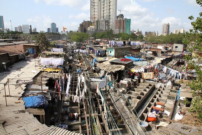 Dharavi, Dhobighat, and Mumbai Dabbawallas - The local train ride: why transit is part of the experience