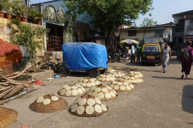 Dharavi Slum Tour - What it’s like on the ground: respectful rules and real walking