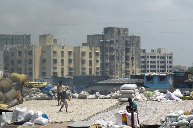 Dharavi Slum Tour in Mumbai - Group vs private: what small numbers do for your comfort