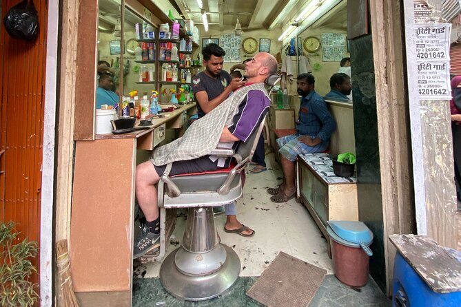 Dharavi Slum Tour in Mumbai with Combo Packages & Transfers - Walking comfort tips for Mumbai heat and a close-knit neighborhood
