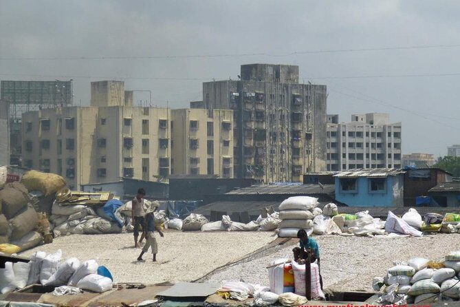 Dharavi Small-Group Mumbai - Walking Tour with Guide and Optional Add-ons - Practical Tips: Dress, Shoes, and Photo Etiquette