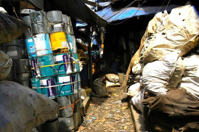 Dharavi Small-Group Mumbai - Walking Tour with Guide and Optional Add-ons - The Guide Matters: What You’ll Learn (and Why It’s Credible)