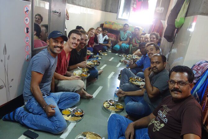 Dharavi Tour and Family Lunch - Entering Dharavi’s work world: industries you can actually picture