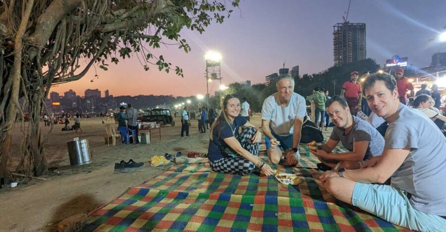 Discover Mumbai's street & beach with Vegetarian food tour - Key highlights at a glance
