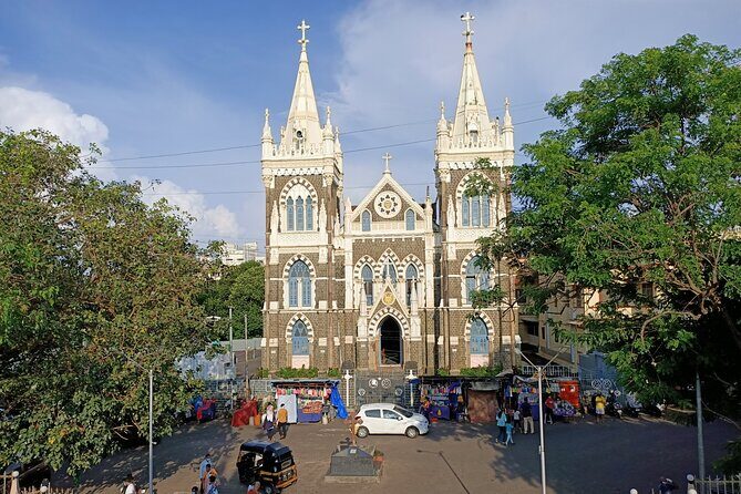 Discover the Hidden Gems of Bandra on an Engaging Walking Tour - Stop 3: Chimbai Village as a Quiet Contrast to Bandra’s “Scene”