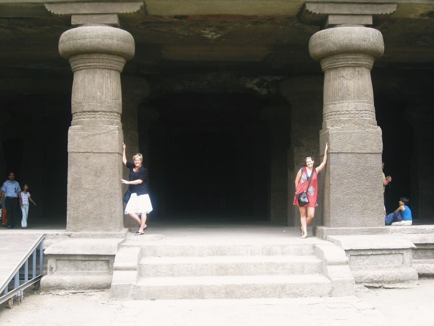 Elephanta Cave Tour with Bollywood Tour - The ferry back and fast city views: short stops, big context