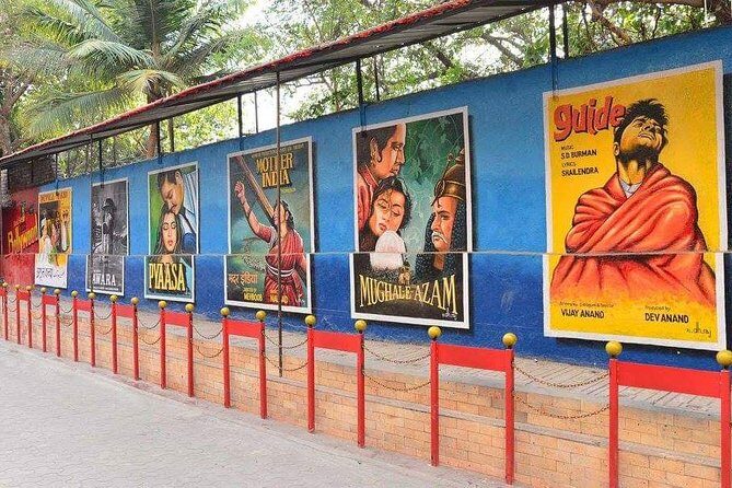 Experience Half-Day Bollywood Tour with Meal - Live Dance Show With Bollywood Music: Where the Fun Happens