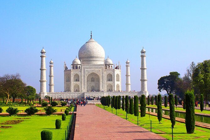 From Mumbai - Overnight Taj Mahal Agra Private Tour by Return Flights - Day 1 from 5:00 am pickup to Agra Fort at dusk