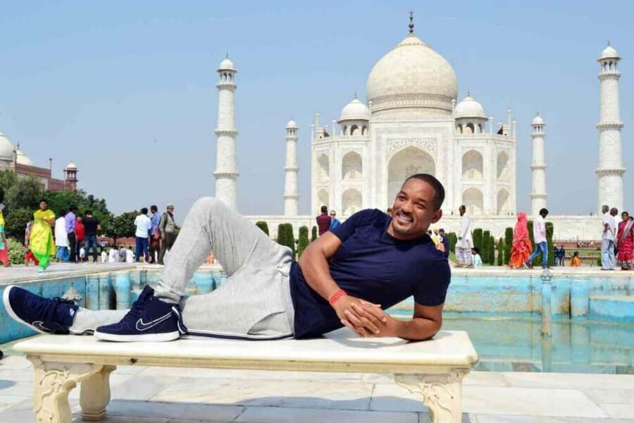 From Mumbai: Same Day Taj Mahal, Agra Tour with Flights - Lunch at a 5-star spot: Mughlai food and a real break