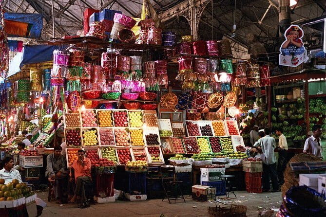 Full-Day Food Tour of Mumbai with Spice Bazaar Visit - What makes this tour work so well