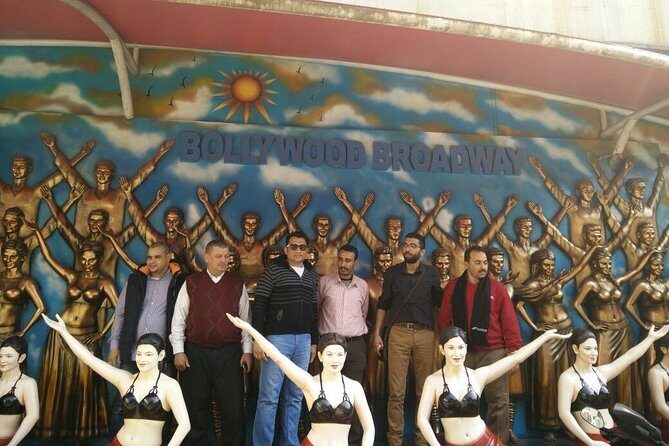 Full-Day Private Slum and Bollywood Tour with DANCE. - Key things to know before you go