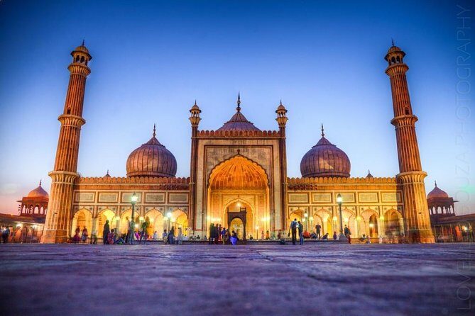 Golden Triangle Tour 4 Days From Mumbai with Return Flights - The guide factor: why it changes your experience
