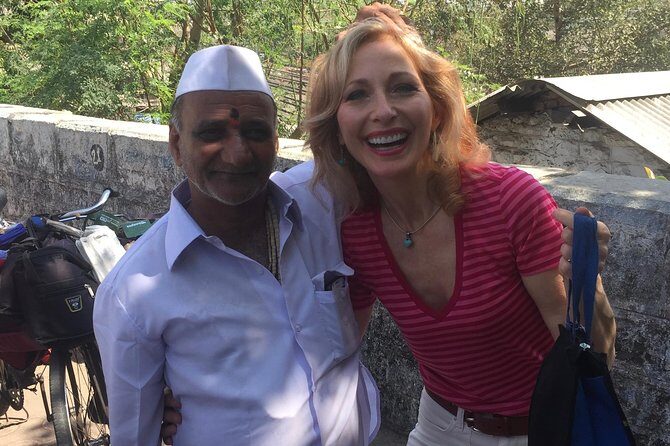 Heritage Walk: Recommended by Gigi Hadid as a must-do in Mumbai - Horniman Circle Gardens to St. Thomas Cathedral: a breather before the next big chapter
