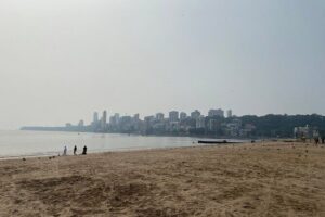 Highlights of Mumbai Sightseeing Tour: TRAVELLERS CHOICE AWARDED - Colaba and the Market Streets: Easy “First Taste” Mumbai