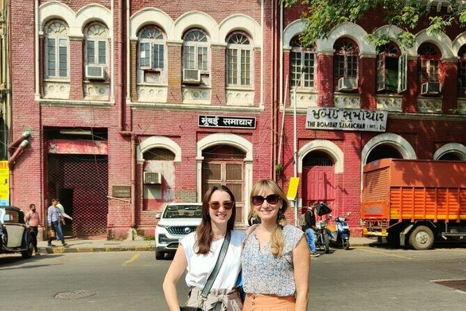 Highlights of South Mumbai Guided Private Tour in AC Vehicle - AC Hotel Pickup and a Route That Prevents Getting Lost