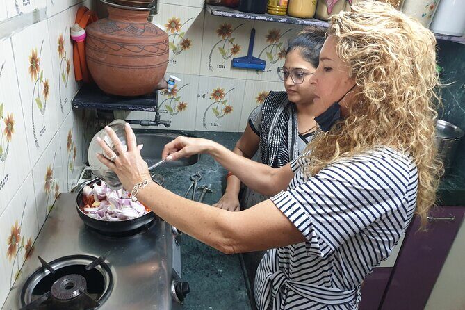 Indian Curry 5-Hour Cooking Classes In Mumbai - Learning Indian Cooking the Practical Way: Techniques You Can Reuse