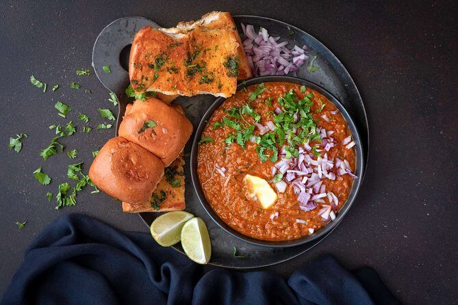 LIVE cooking experience from India - Picking your one main and one dessert without getting overwhelmed