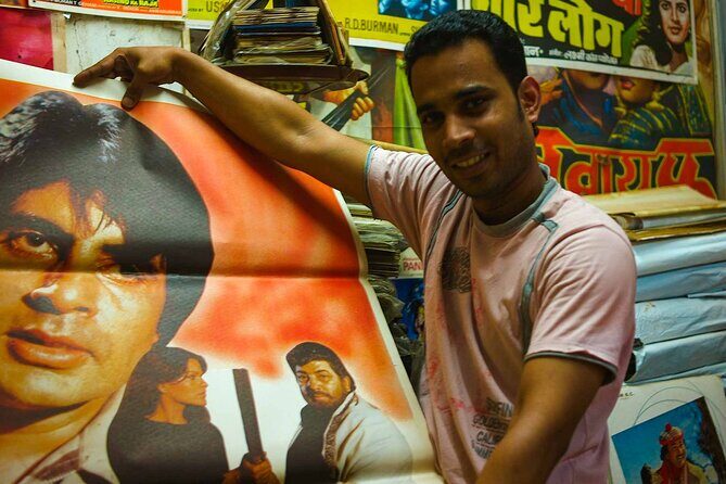 Local Transport & Dabbawallah Tour - Chor Bazaar: snacks, browsing, and bargaining energy