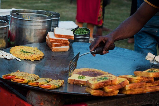 Magical Markets Tour in Mumbai with a local - Mumba Devi Temple: the name behind Mumbai