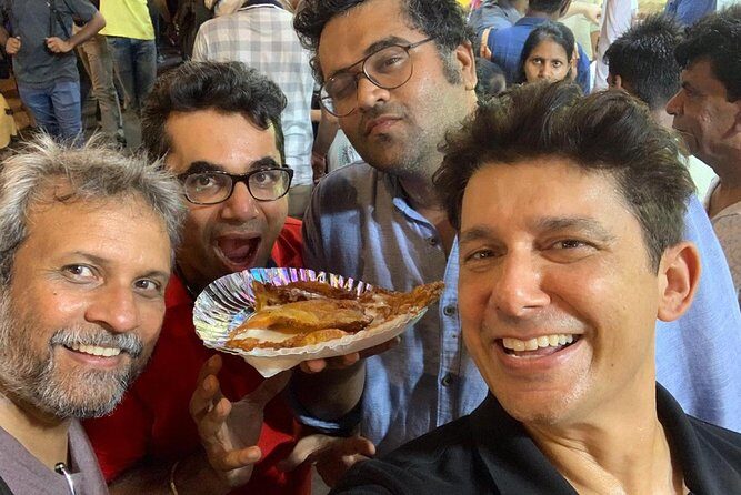 Mohd Ali Road Kebab & Curry Food Trail in Mumbai with Guide - Logistics That Matter: Timing, Weather, and Comfort