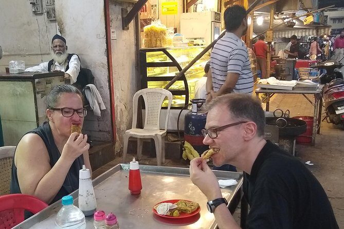 Mohd Ali Road Kebab & Curry Food Trail in Mumbai with Guide - Where the Tour Starts (So You Don’t Lose Time)