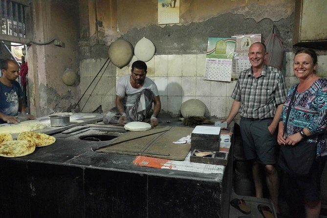 Mohd Ali Road Kebab & Curry Food Trail in Mumbai with Guide - Should You Book the Mohammad Ali Road Kebab & Curry Food Trail?