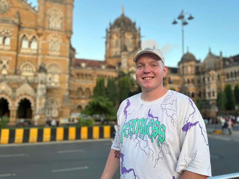 Mumbai: 5 Hours Private City Sightseeing Tour with Guide - Malabar Hill viewpoints and Hanging Gardens