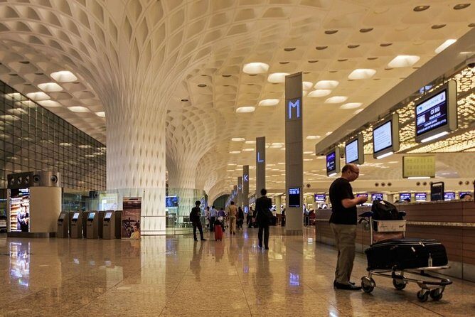 Mumbai Airport Transfer in Private Vehicle - The Real Benefit: Meet-and-Greet After You Land at BOM