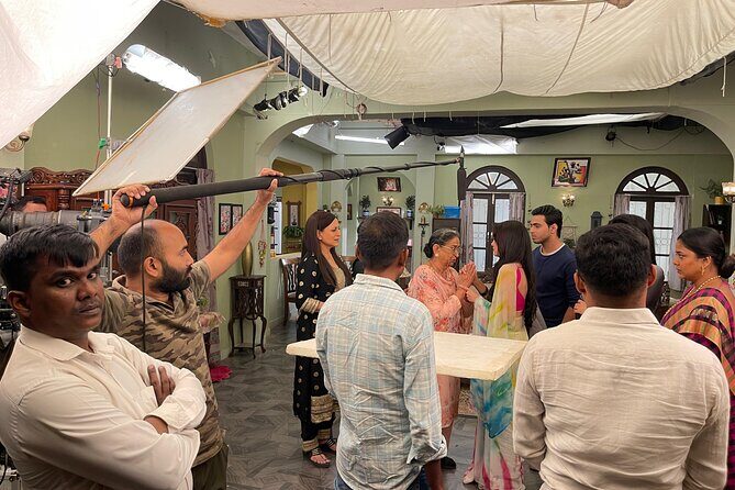 Mumbai Bollywood Tour + Live Dance + Live Shooting + Singing - Key highlights at a glance