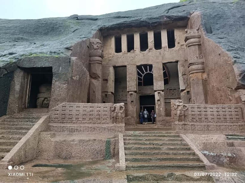 Mumbai: Buddhist Kanheri Caves with Golden Pagoda Temple - Sanjay Gandhi National Park photo stops: a breather between sacred sites