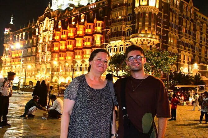 Mumbai by Night: Private Tour of Iconic Sights in Lights - Pickup, comfort, and timing: fitting a lot into 3.5 hours