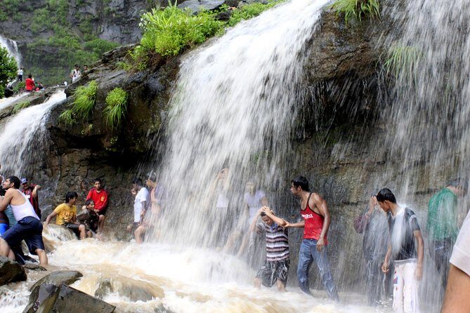 Mumbai Caves Guided Tour - Guide quality: what you’re really buying