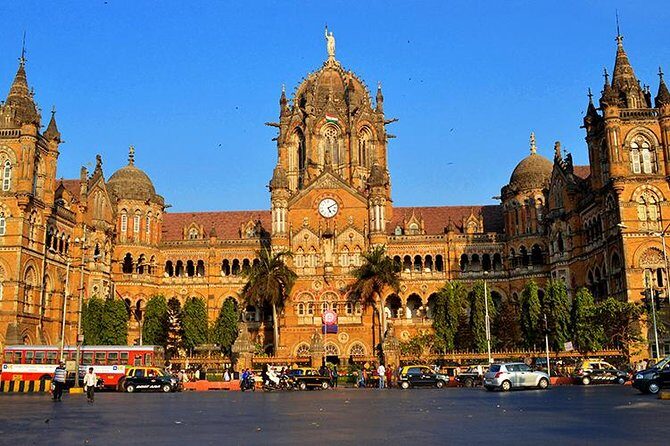 Mumbai City of Dreams Tour in Private Vehicle - Rajabai Clock Tower, Mumbai University, and the High Court: colonial-era form with modern purpose