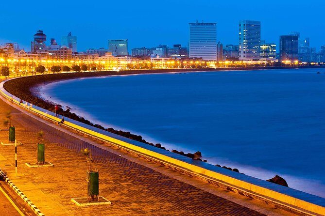 Mumbai City of Dreams Tour in Private Vehicle - Chhatrapati Shivaji Terminus and Crawford Market: rail heritage meets everyday life