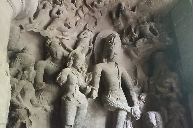 Mumbai City Sightseeing with Elephanta Caves Full Day Tour - Gateway of India start: where the day’s energy kicks in