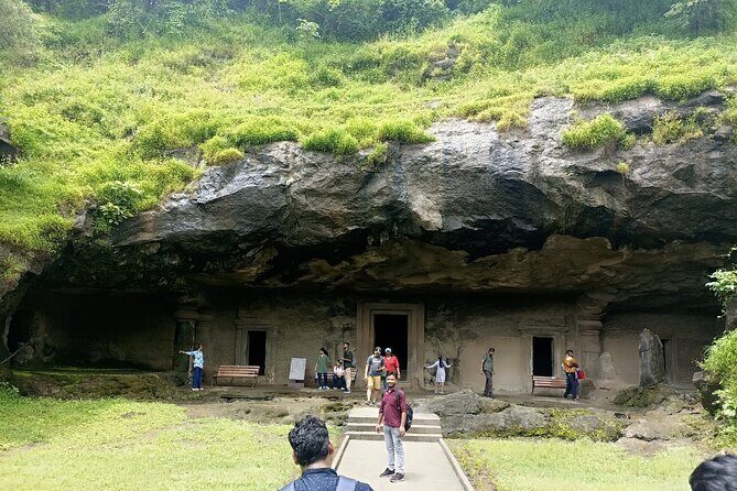 Mumbai City Sightseeing with Elephanta Caves Full Day Tour - Elephanta Caves: the UNESCO part you’ll want a guide for