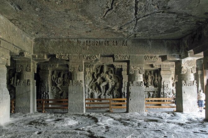Mumbai City Sightseeing with Elephanta Caves Full Day Tour - Dhobi Ghat and the “Mumbai in action” contrast
