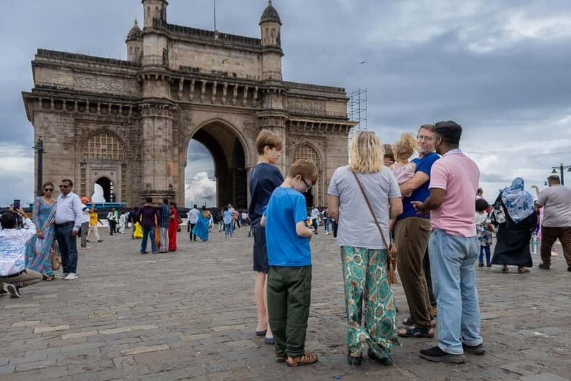 Mumbai: City & Slum Full-Day Exploration - Key points before you go