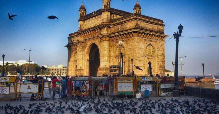 Mumbai: City Tour, Elephanta Caves, Dharavi Slum W/Options - Practical packing and comfort tips for this Mumbai schedule